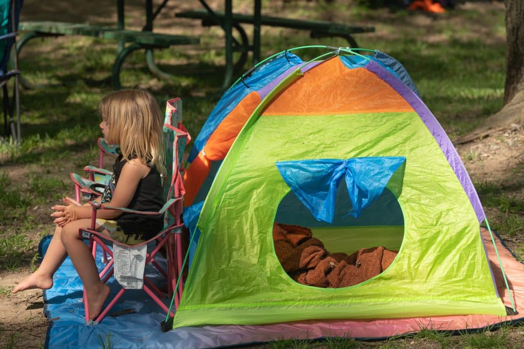 girl tent