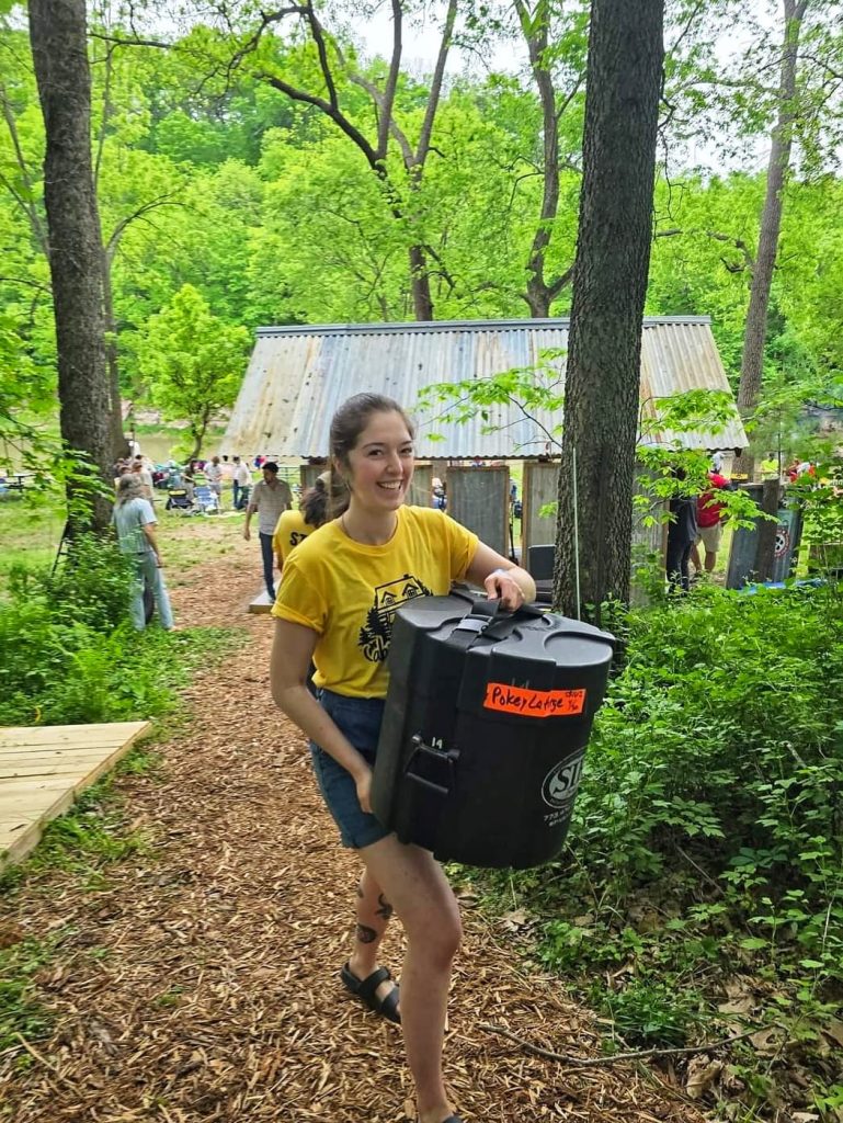 volunteer help photo